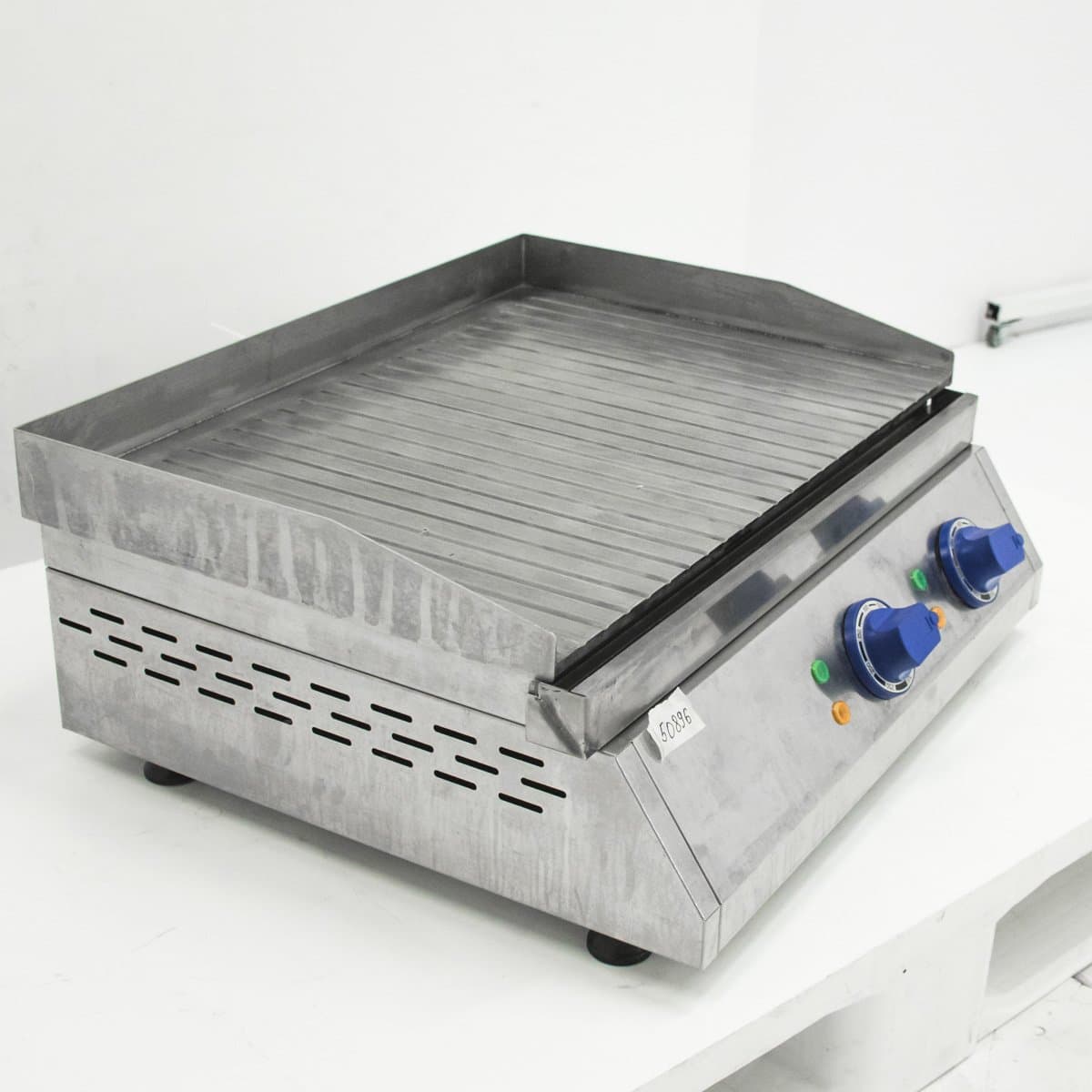 Жарочная поверхность Amitek FRY TOP FT2R арт. УТ-00052896 (Восстановленное 1 шт)