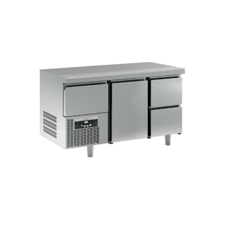 Стол с охлаждаемым шкафом SAGI KTIA2M